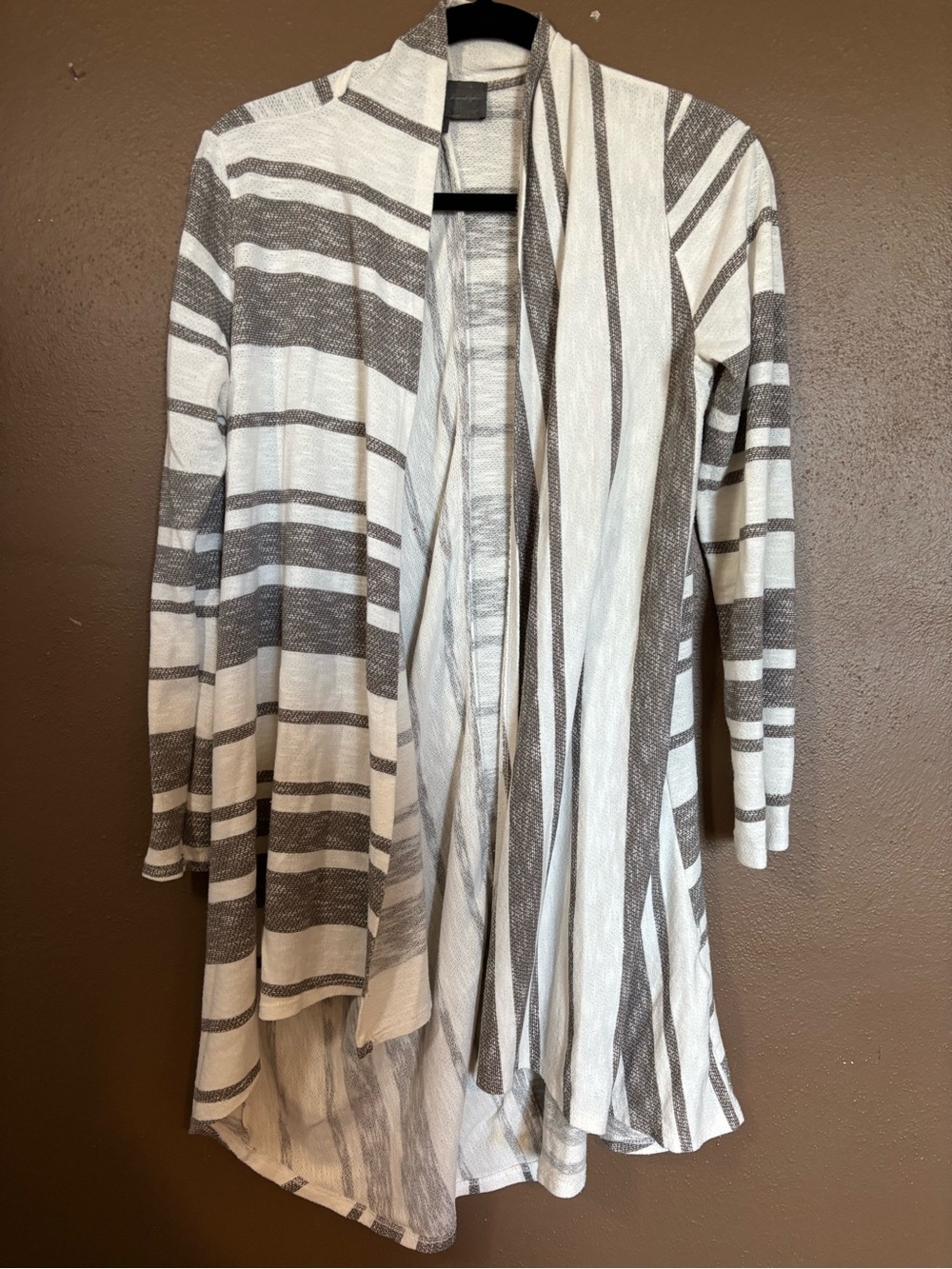 SUNDAY IN BROOKLYN MEDIUM Striped Open-Front Drape Cardigan in White Gray boho